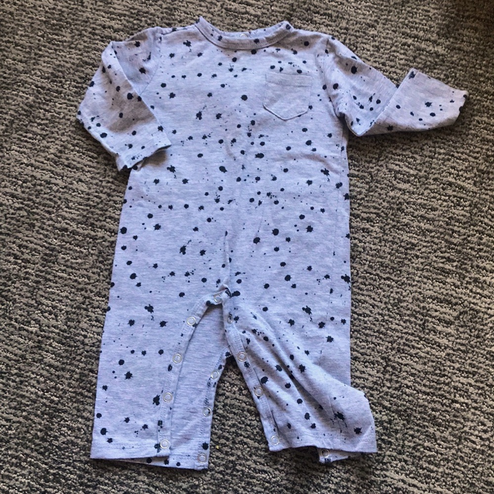 NWOT. Splatter paint onesie. 7 For All Mainkind.